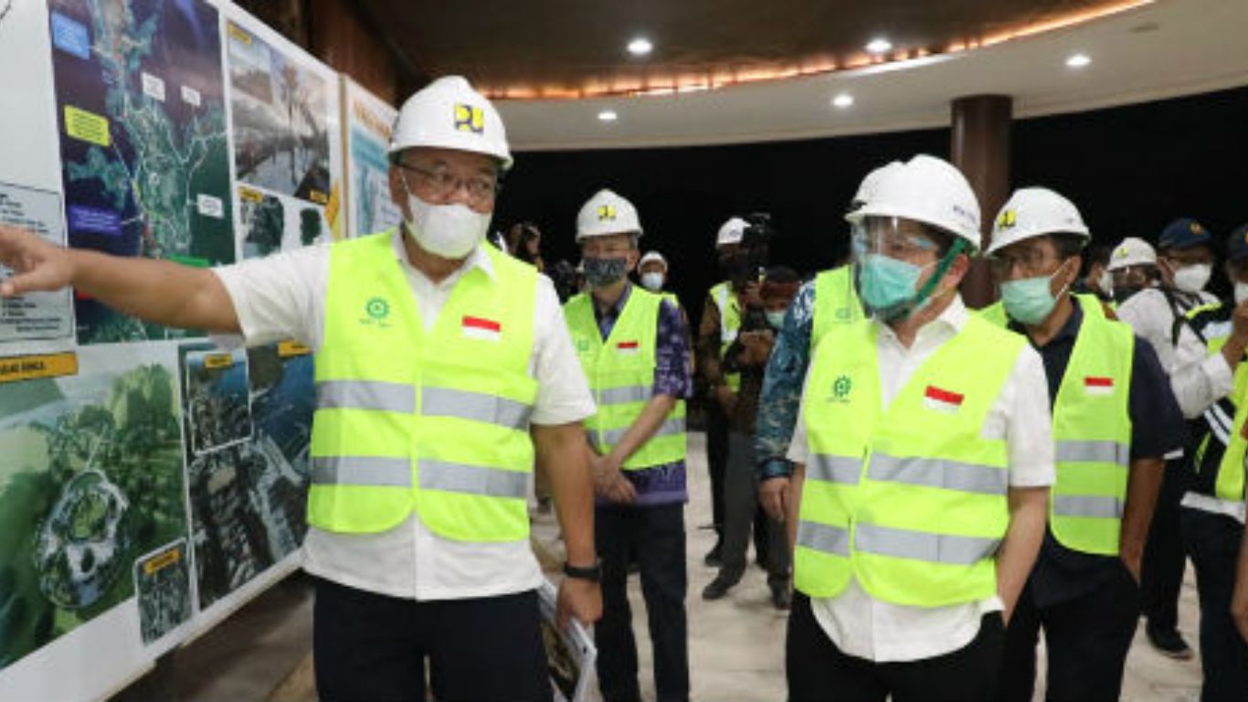 Awali Kunker NTT, Menteri Suharso Tinjau Progres Pembangunan KSPN Prioritas Puncak Waringin