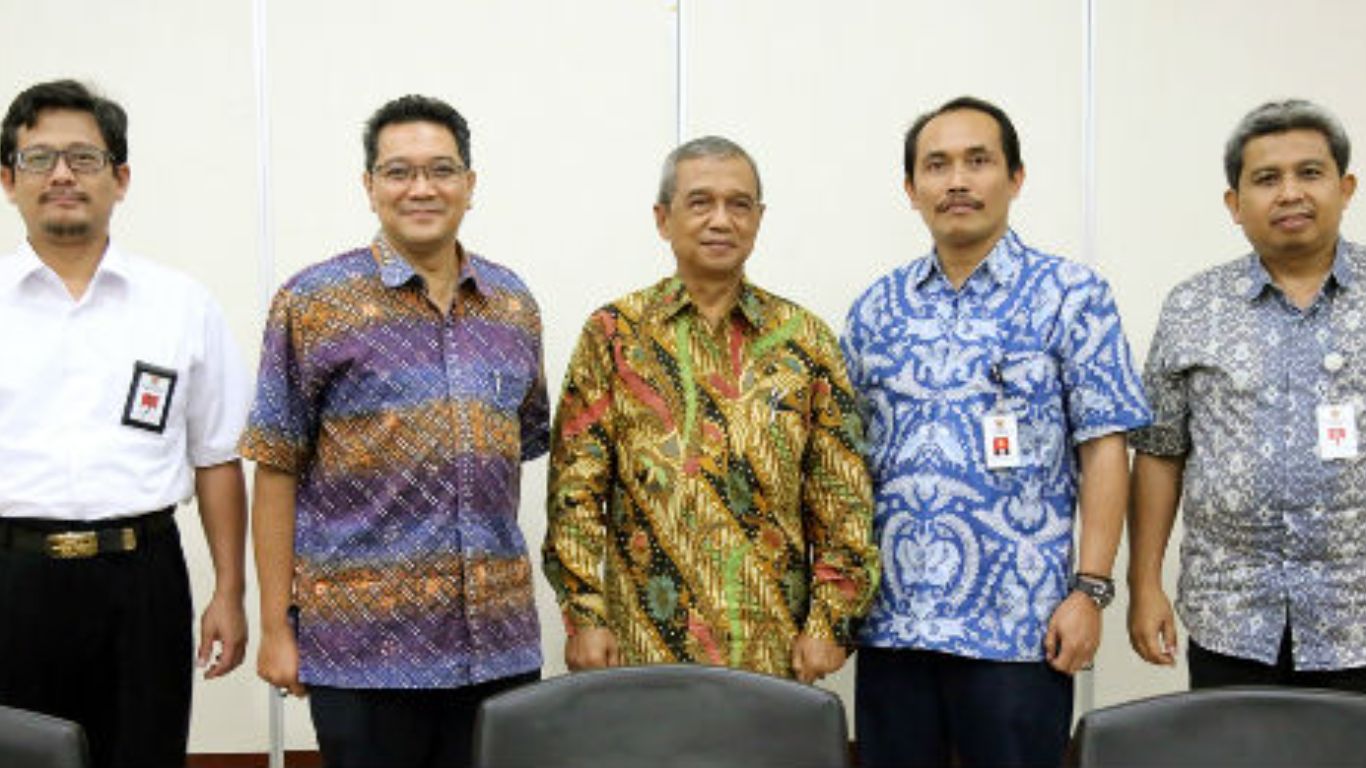 Evaluasi Pembangunan Wujud Penghormatan Hak Rakyat