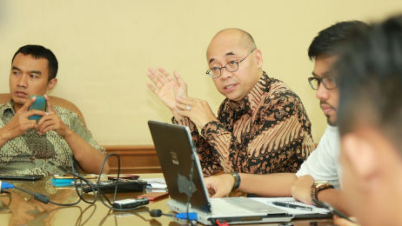 Kereta Api Cepat Mendorong Pertumbuhan Ekonomi