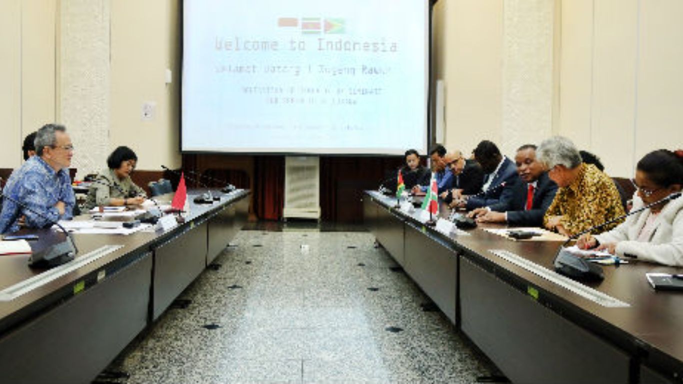 Kunjungan Delegasi Pemerintah Suriname Perkuat Kerjasama Ekonomi dengan Indonesia