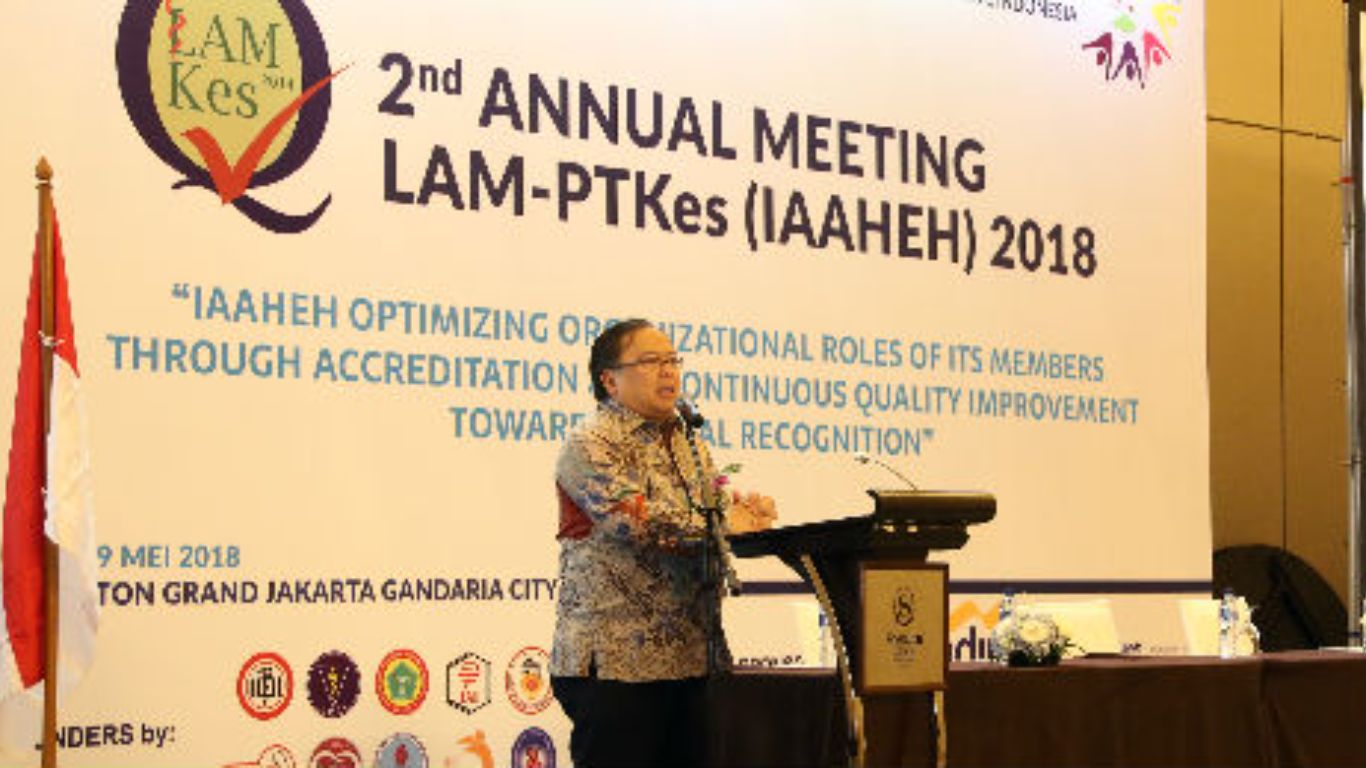 Menteri Bambang Dorong Universitas Kembangkan SDGs Center sebagai Katalisator Pelaksanaan SDGs