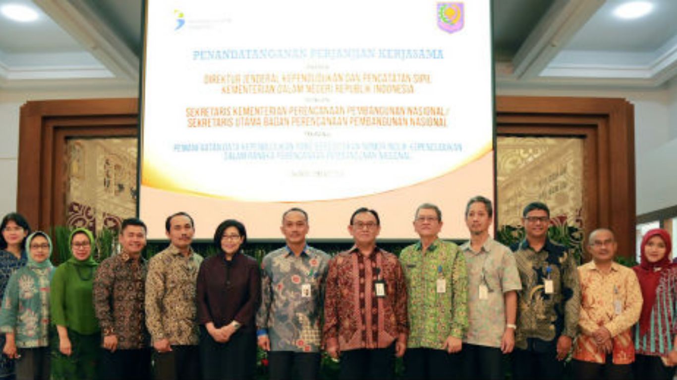 Pemanfaatan Data Kependudukan Untuk Meningkatkan Kualitas Perencanaan Pembangunan