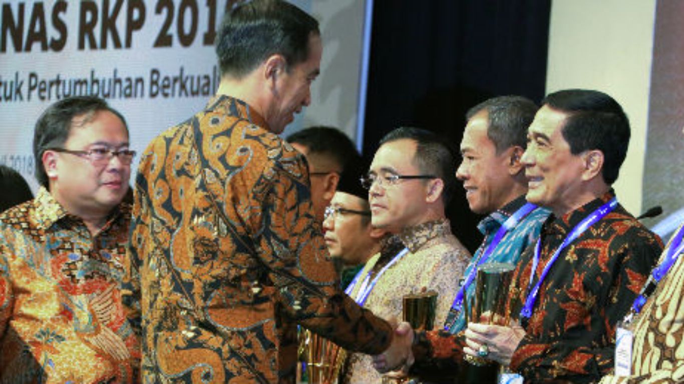 Penghargaan Pembangunan Daerah: Apresiasi Bagi Daerah dengan Perencanaan dan Pencapaian Pembangunan Terbaik