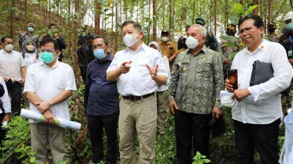 74 Tahun Bappenas, Menteri Suharso Kunjungi Titik Nol Pembangunan dan Lokasi Istana Negara di Ibu Kota Negara