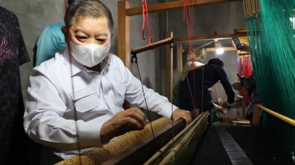 Bappenas Bidik Status UGG untuk Geopark Ngarai Sianok-Maninjau hingga Dorong Pengembangan UMKM Tenun Songket