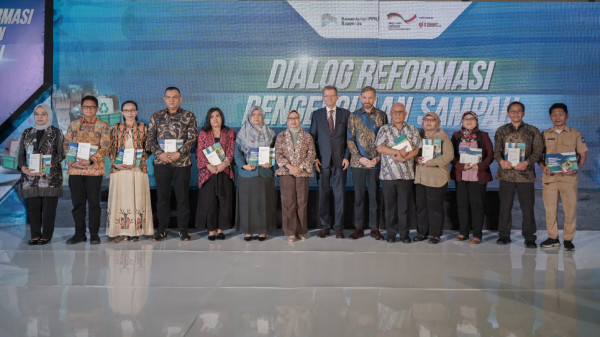 Bappenas Collaborating with Germany to Reform Waste Management in Indonesia