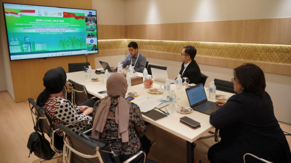 Dorong Kerja Sama Perdagangan Karbon di Sektor Kelapa Sawit, Bappenas Jalin Kemitraan Strategis dengan CSES