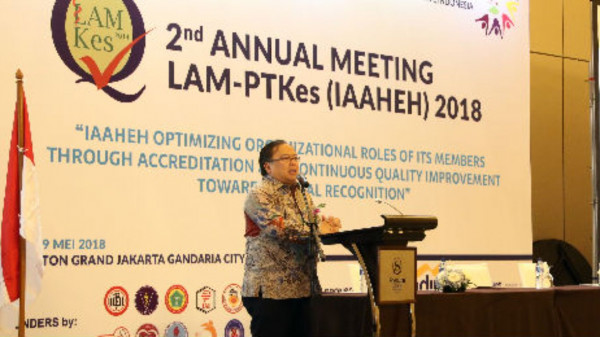 Menteri Bambang Dorong Universitas Kembangkan SDGs Center sebagai Katalisator Pelaksanaan SDGs