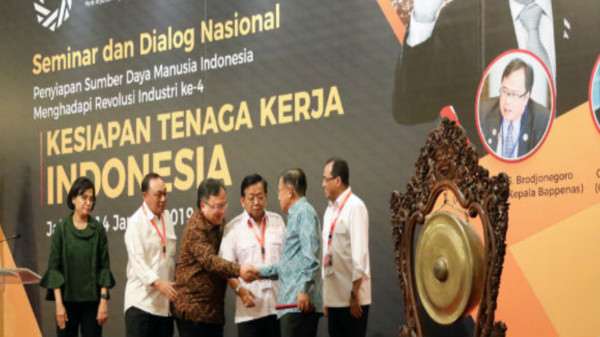 Menteri Bambang Paparkan Strategi Meningkatkan Produktivitas SDM Di Era Industri 4.0.