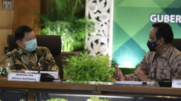 Menteri Suharso-Gubernur DIY Bahas Pemulihan Ekonomi dan Strategi Perencanaan Pembangunan Yogyakarta