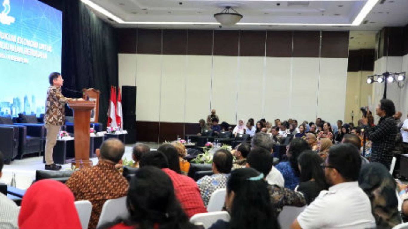 Tingkatkan EoDB Indonesia, Menteri Suharso Dorong Proses Perizinan Usaha Cukup 1-2 Menit