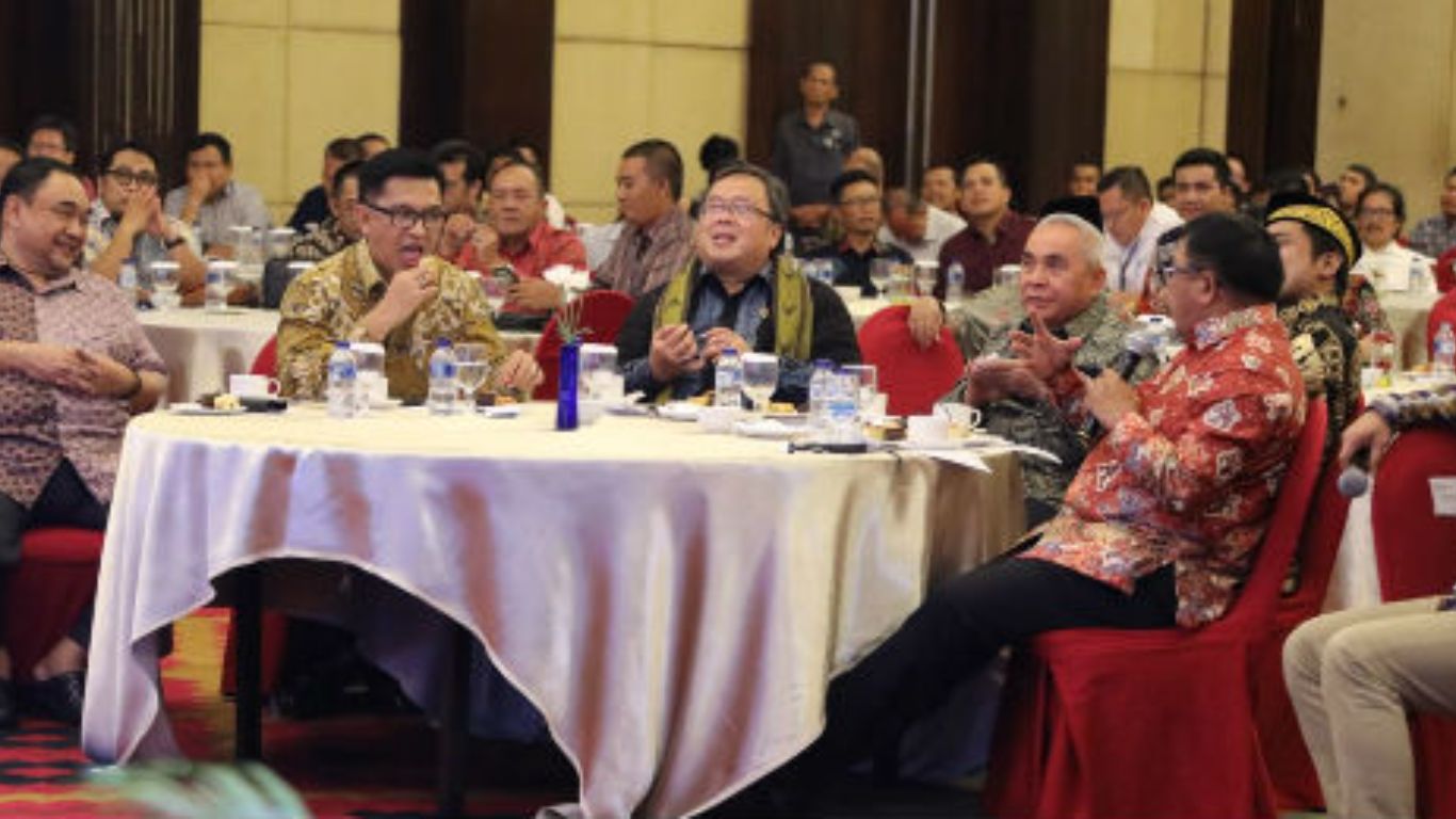 Undang Tokoh Pers Dan Pemerintah Daerah Kalimantan Timur, Menteri Bambang Ajak Rampungkan Ibu Kota Baru Di 2024