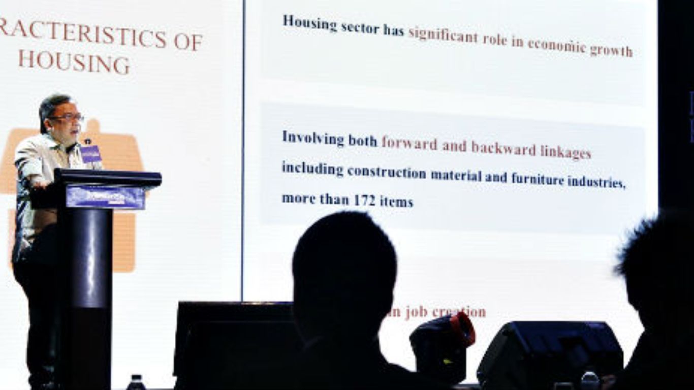 Usaha Pemerintah Indonesia dalam Mendukung Perkembangan Industri Real Estat Indonesia