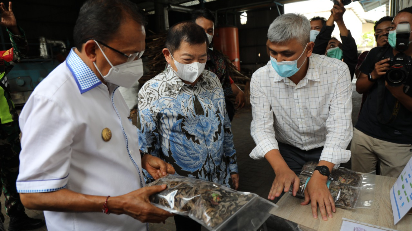 Wujudkan Bali Hijau, Menteri Suharso Luncurkan Bahan Bakar Made In Bali